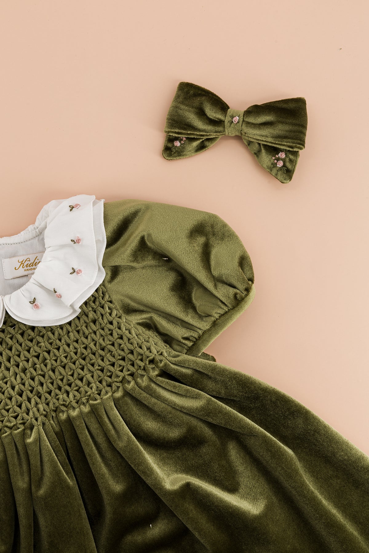 Bonnie-B, embroidered hair clip, in Olive velvet
