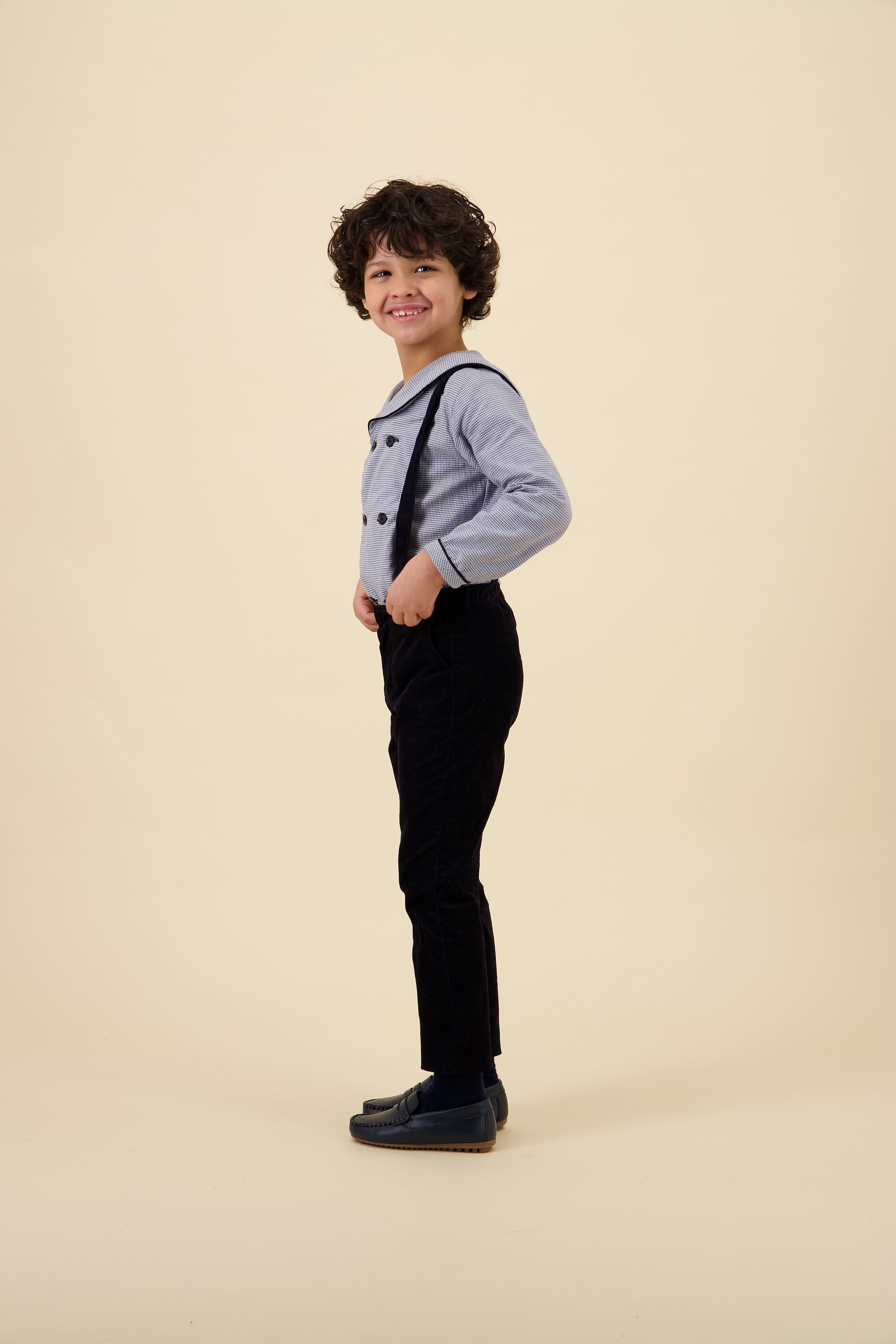 37263-TC325_Ambrose___33153-TM005_Bertrand-Fullbody-2