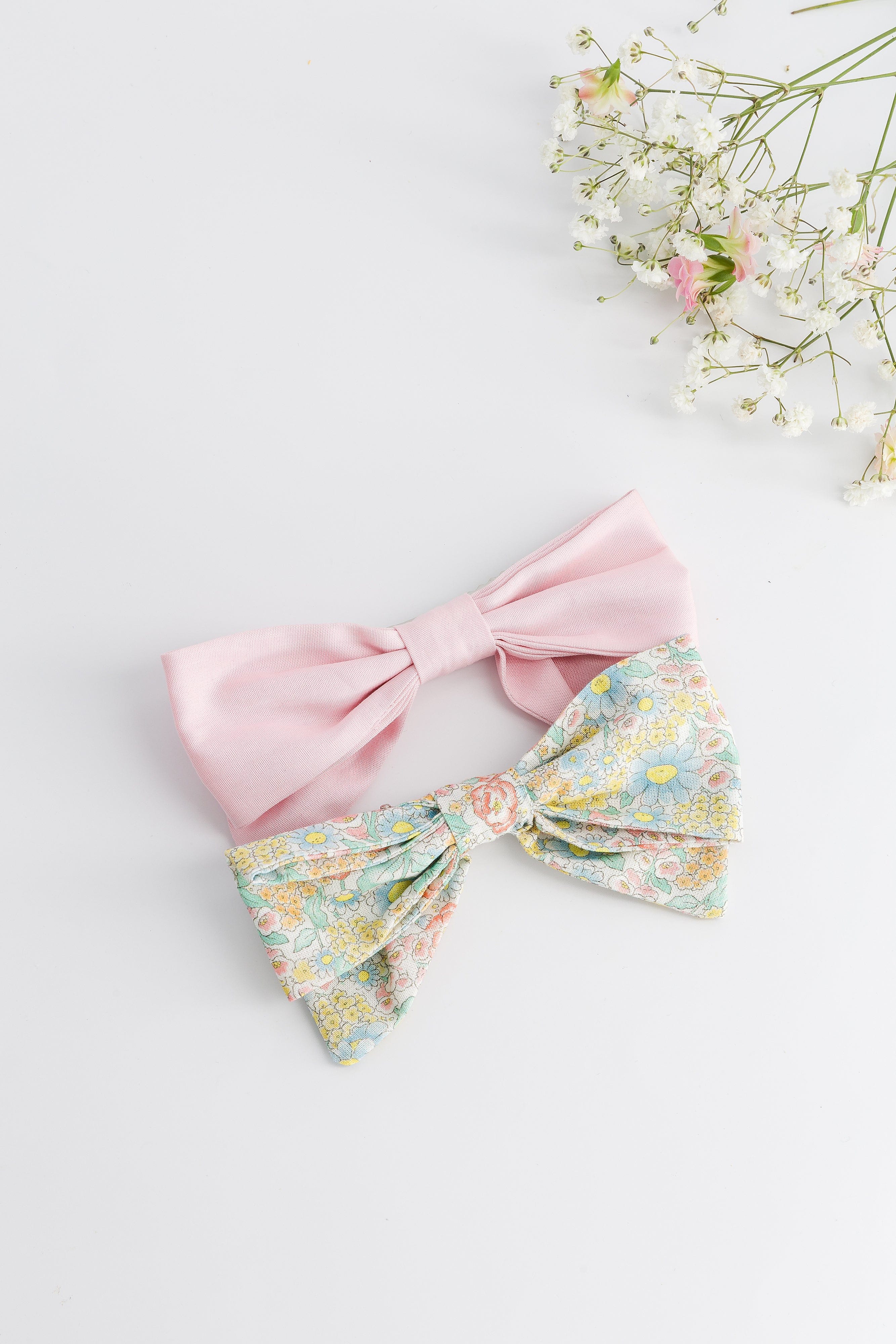 Bonnie, hair clip, in Coral yellow floral print