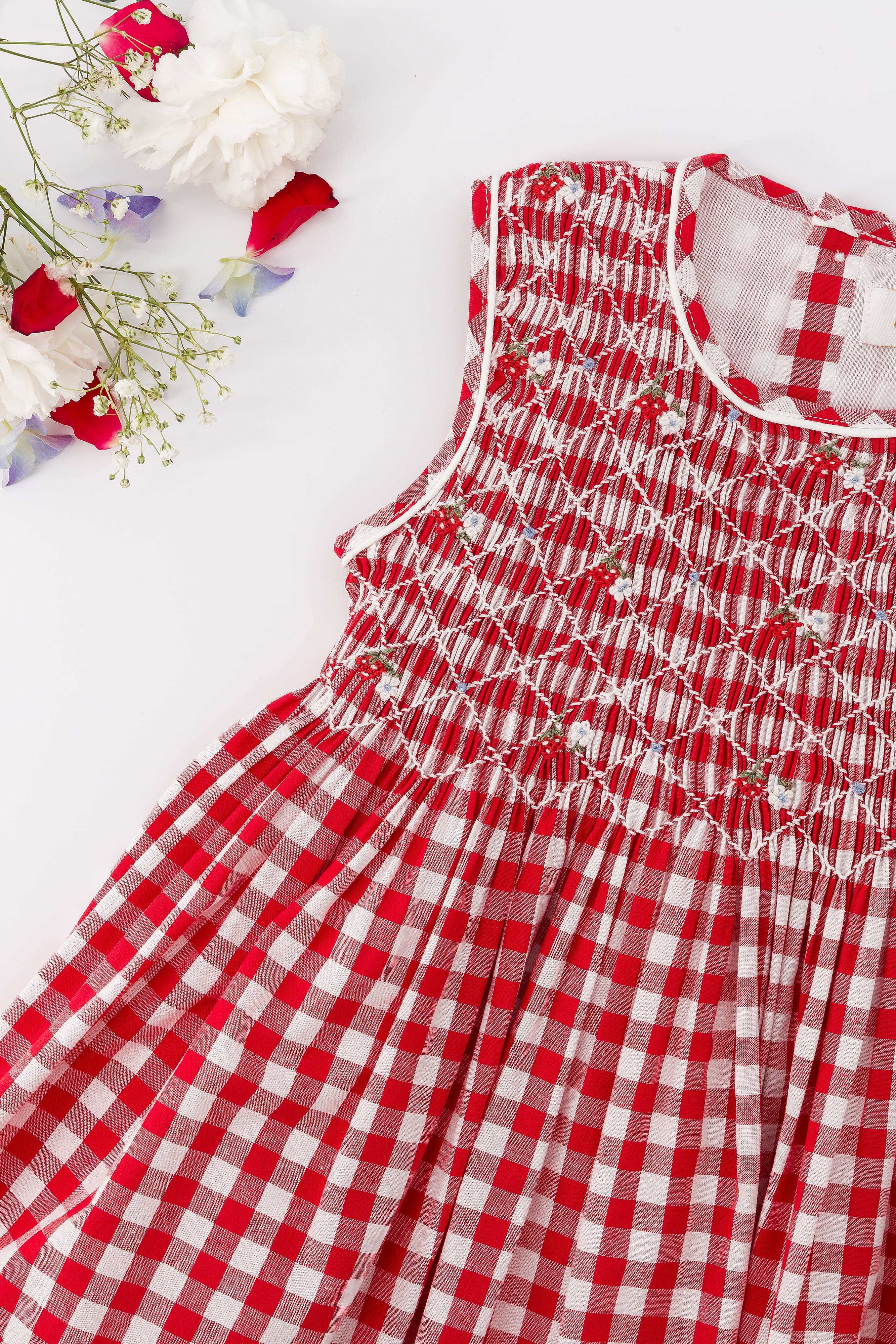 Emma, robe smockée, en vichy rouge moyen