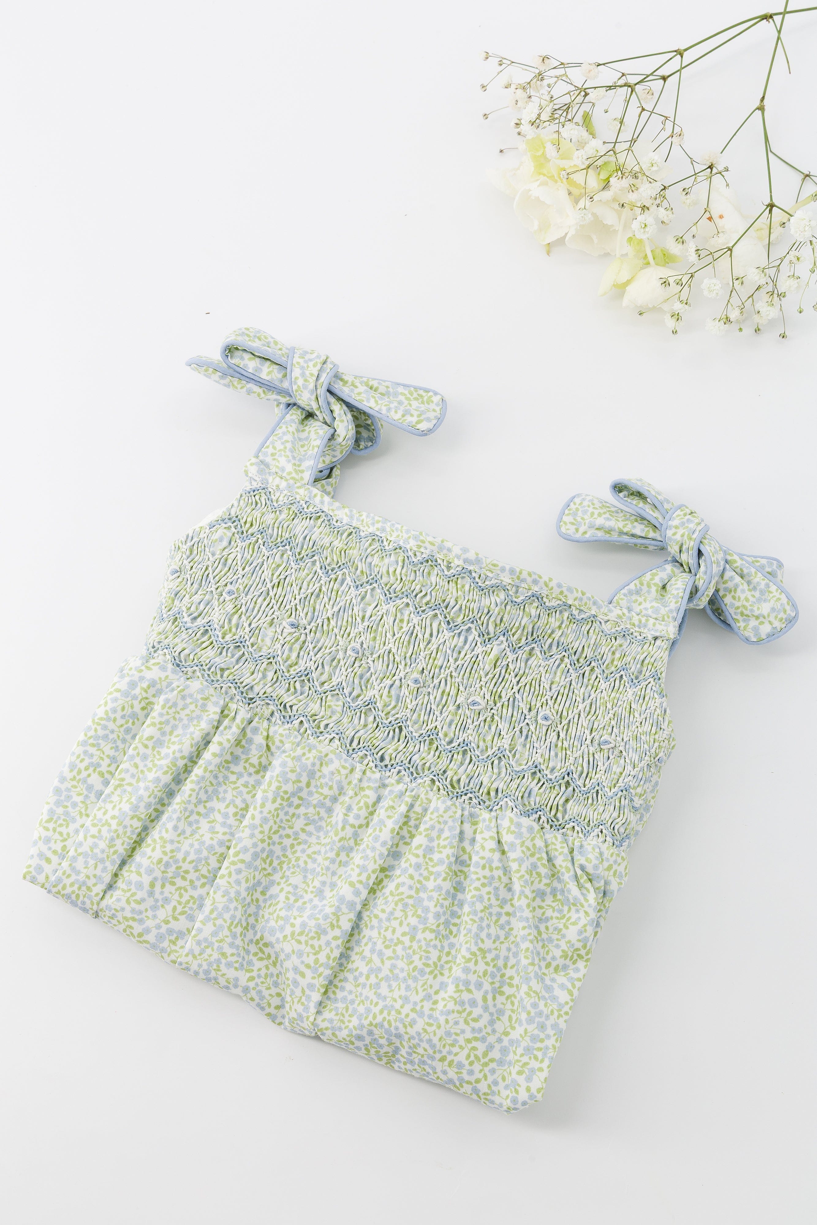 Francine, barboteuse smockée pour fille, imprimé Little Blue