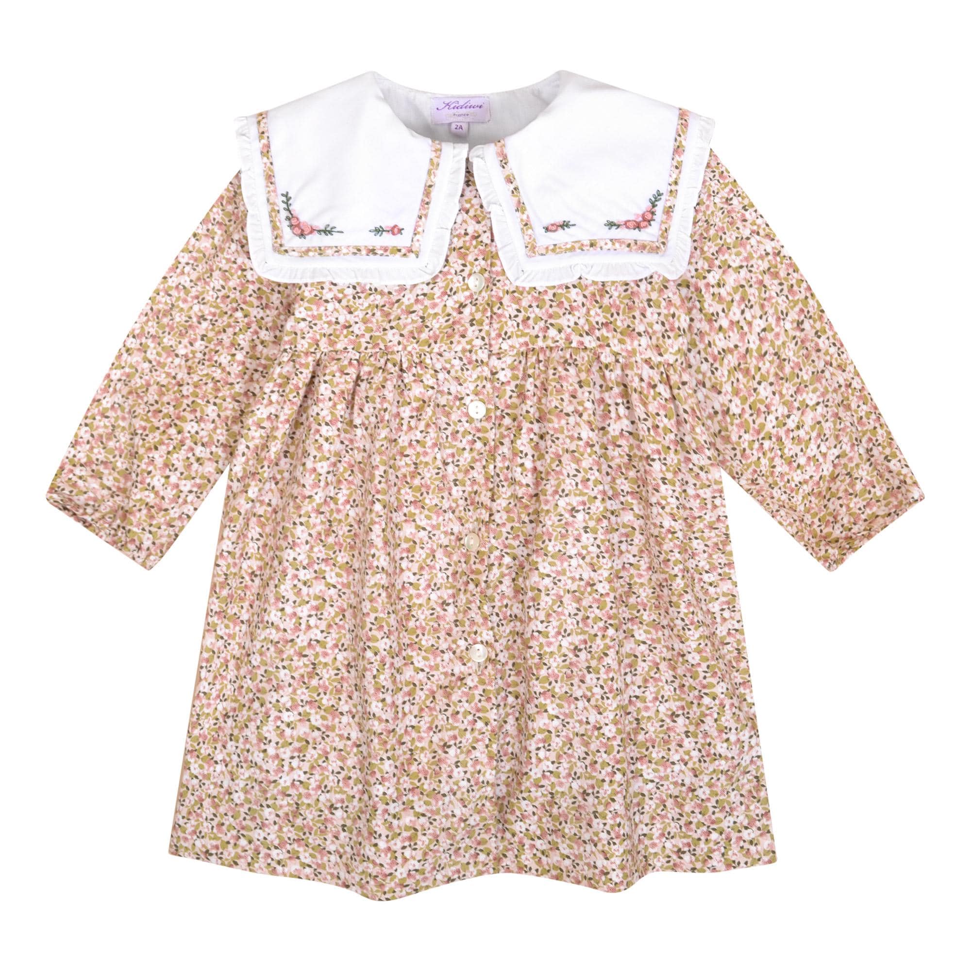 Paola, Robe à manches longues droites, col marin volanté avec broderie, ouverture devant, en imprimé fleuri rose et kaki - Paola, Dress with long straight sleeves, ruffled sailor collar with embroidery, front opening, in Pink and khaki flower print
