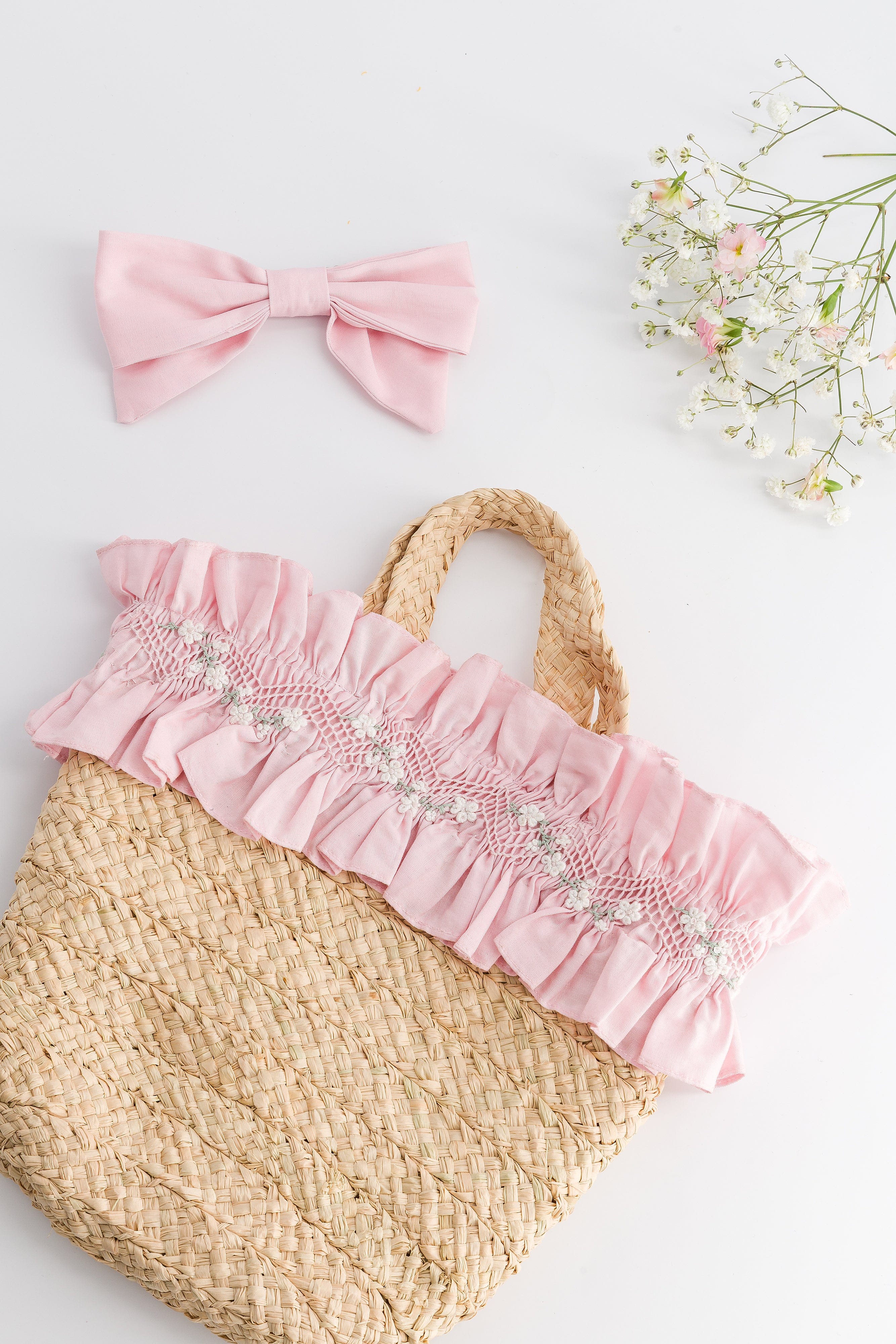 Pénelope, smocked raffia bag, in Fairy Tale pink Poplin