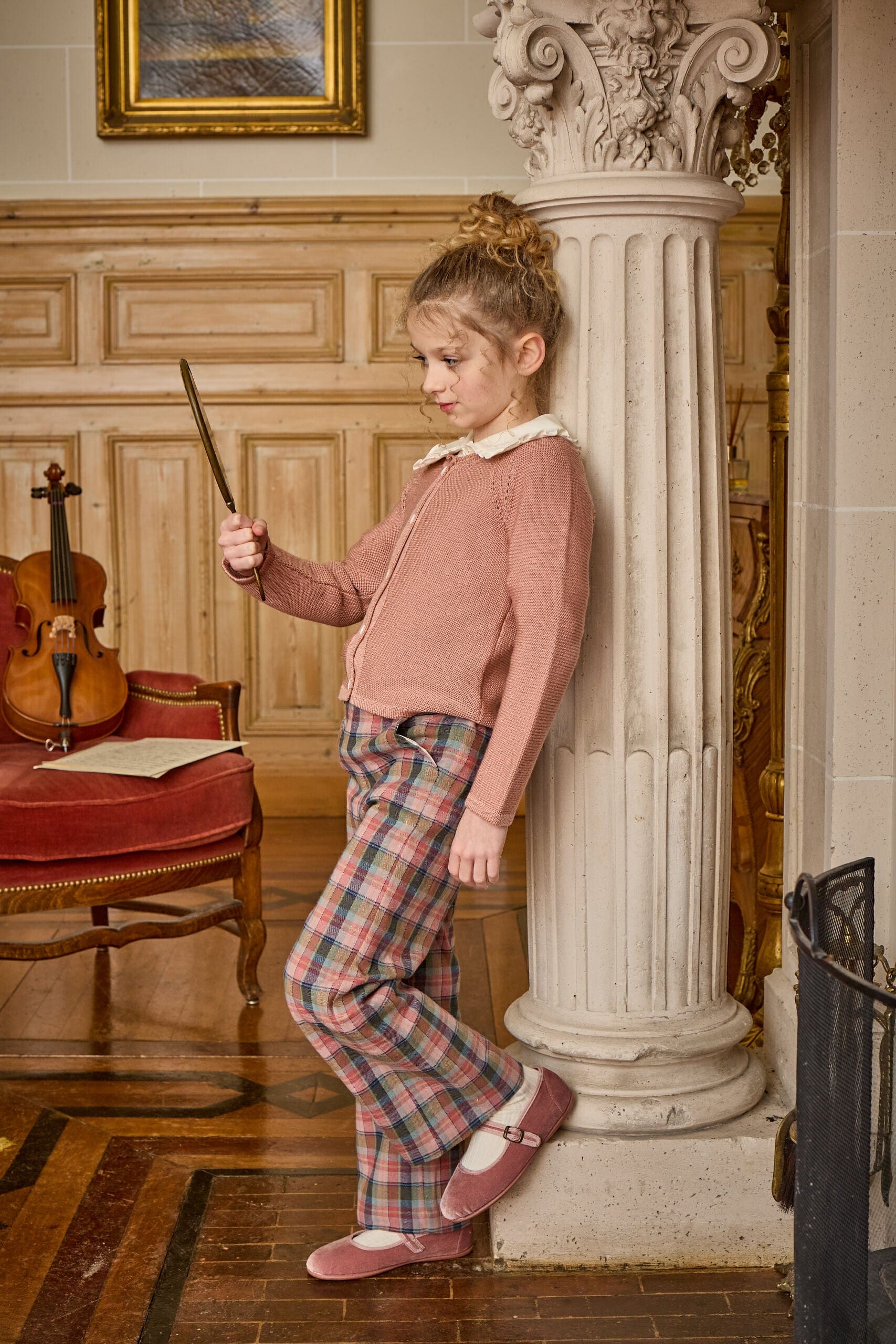 Solène, pantalon fille, en tartan rose aurora