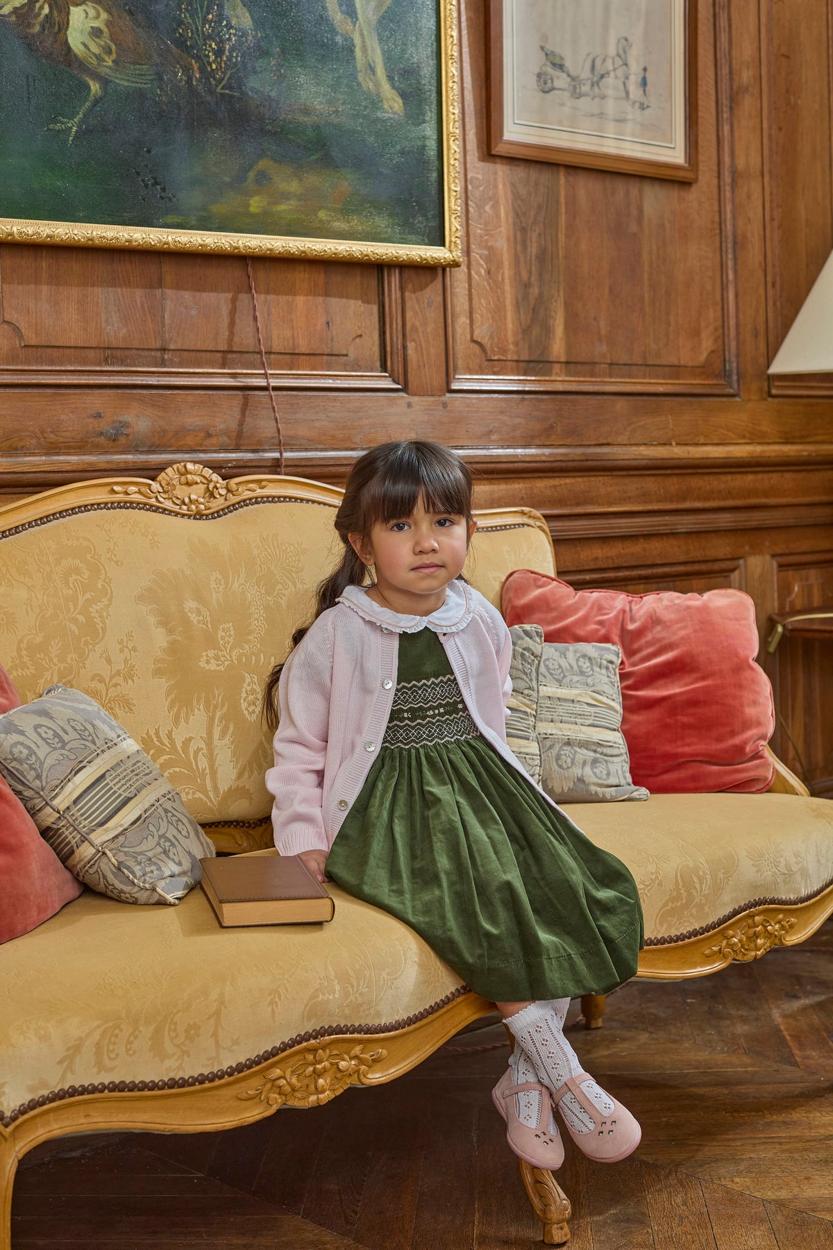 Sybelle MC, Robe smockée pour fille en velours côtelé olive