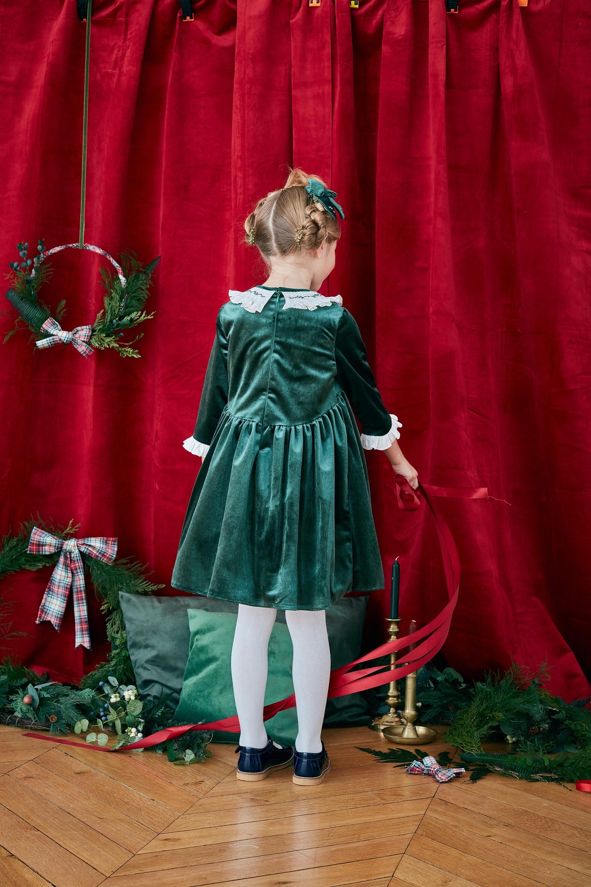 Swann, Dress with smocked and embroidered ruffle collar, rounded waist cutout, zipped back opening, in Emerald green velvet
