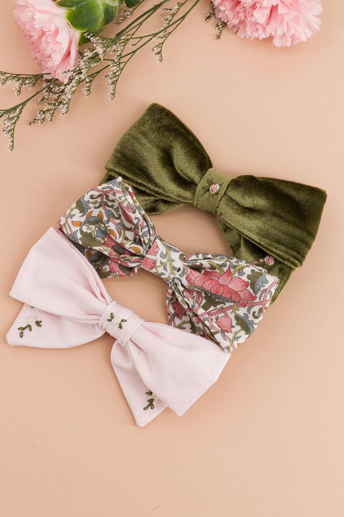 Bonnie-B, embroidered hair clip, in Olive velvet