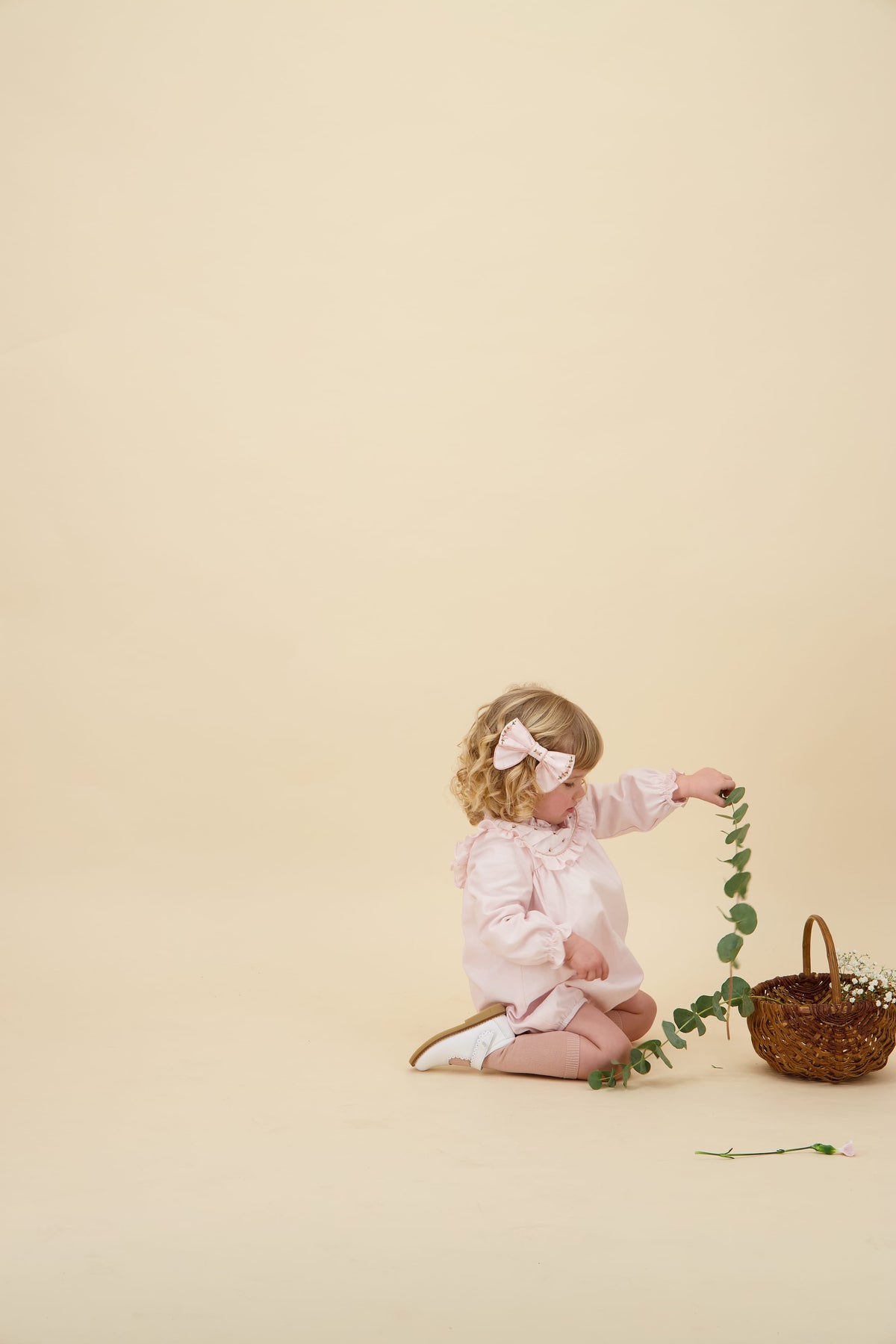 37052-TU034_Horsia-Fullbody-18