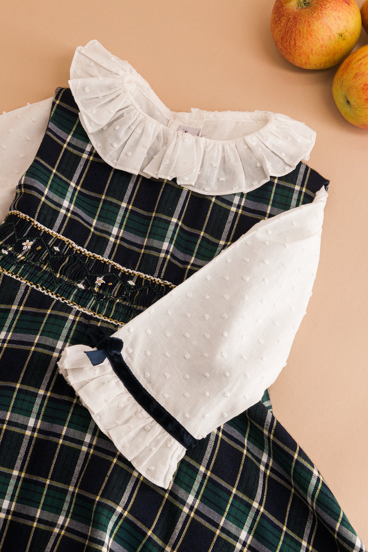 Estelle, Girl blouse, in Off white plumetis / navy velvet