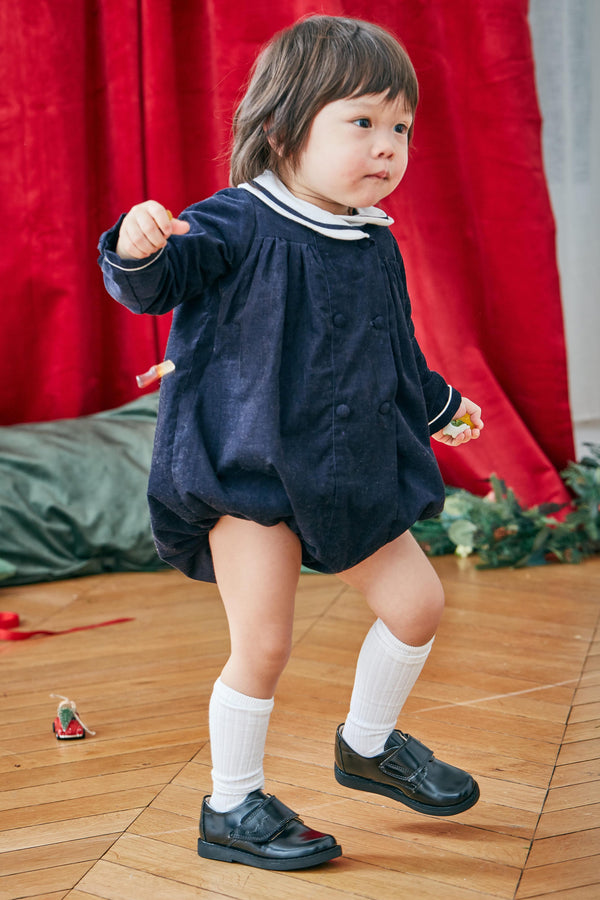 Anatole, Barboteuse bébé manches longues, col châle, ouverture croisée, en velours côtelé Marine - Anatole, Long-sleeved baby romper, shawl collar, double-breasted opening, in Navy corduroy