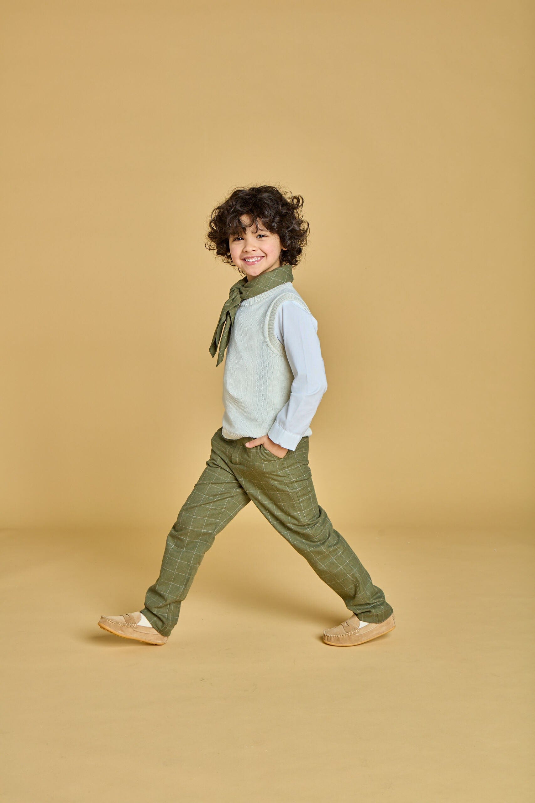 Bertrand, pantalon garçon à carreaux kaki