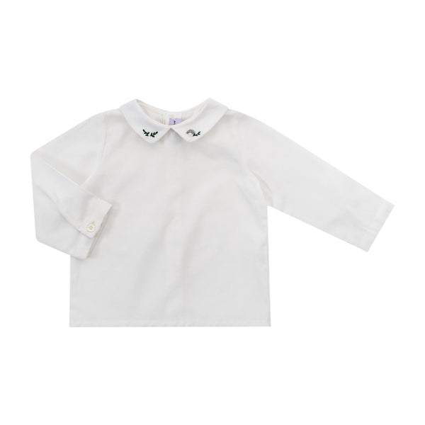Billy, Boy's long-sleeved blouse, peter pan collar with mushroom embroidered, in Organic off white Twill