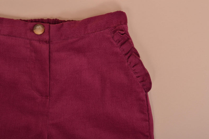 Candice, Pantalon fille, poches volantées, en velours côtelé bordeaux - Candice, Girl's trousers, ruffled pockets, in Bordeaux corduroy