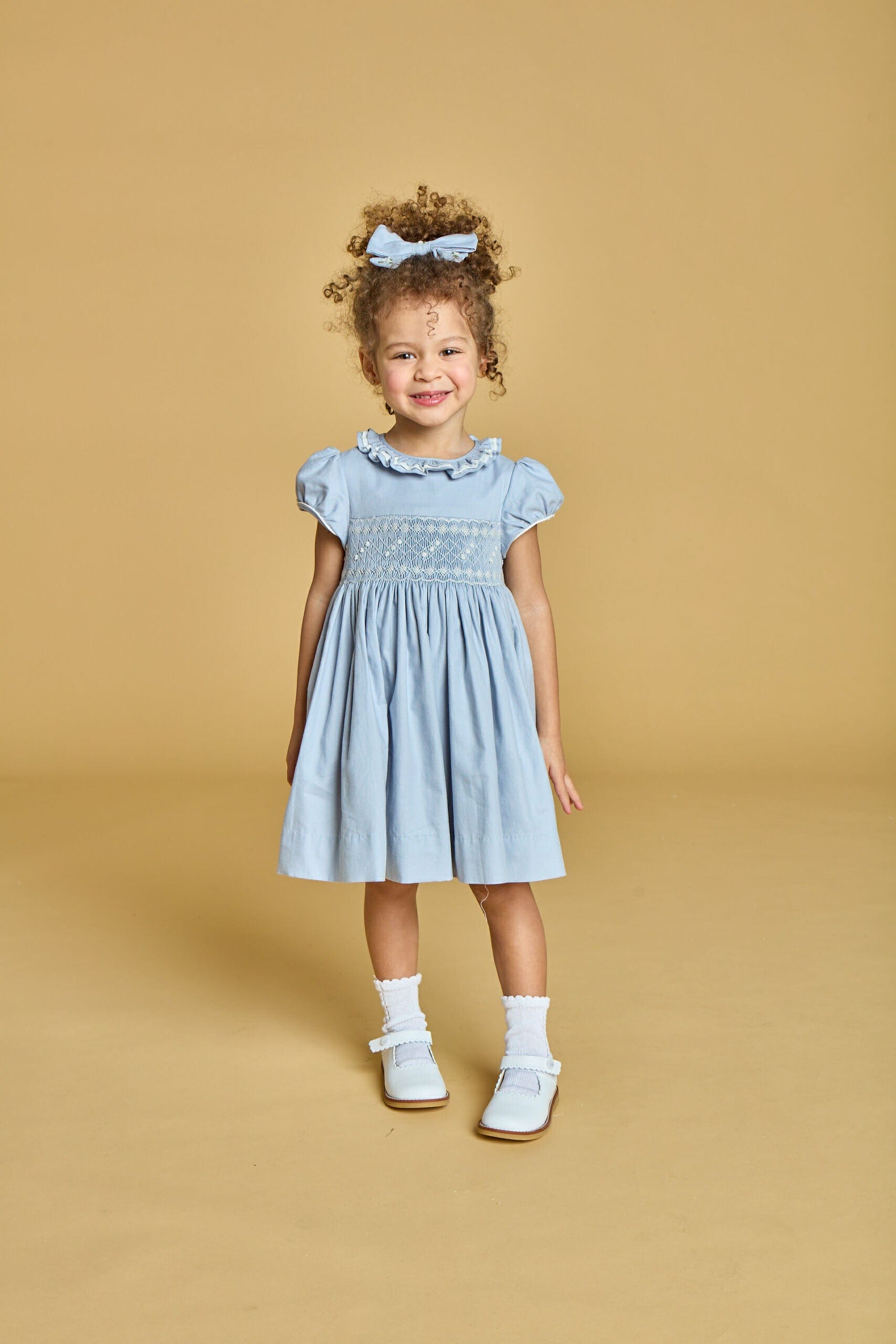 Hars, robe smockée twill de coton biologique bleu artique