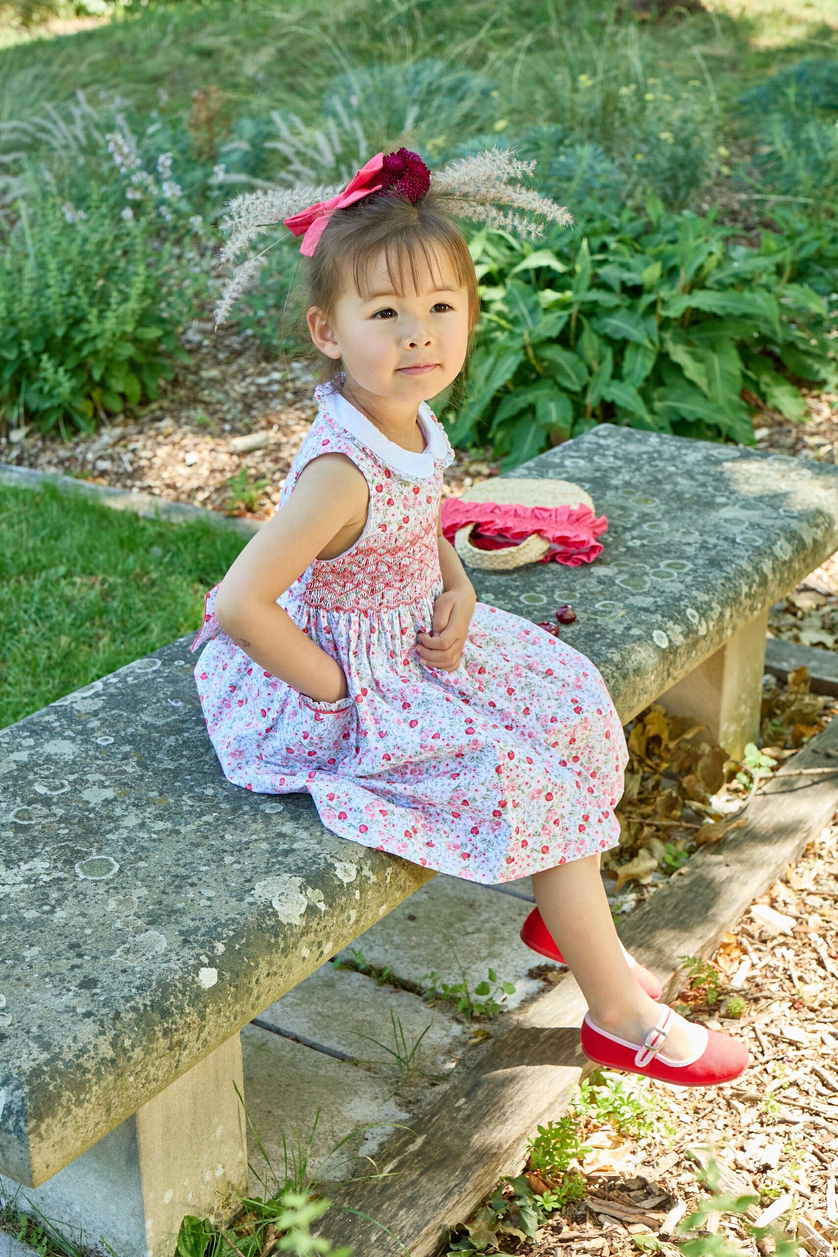 Ixia, robe smockée, imprimé rouge cerise