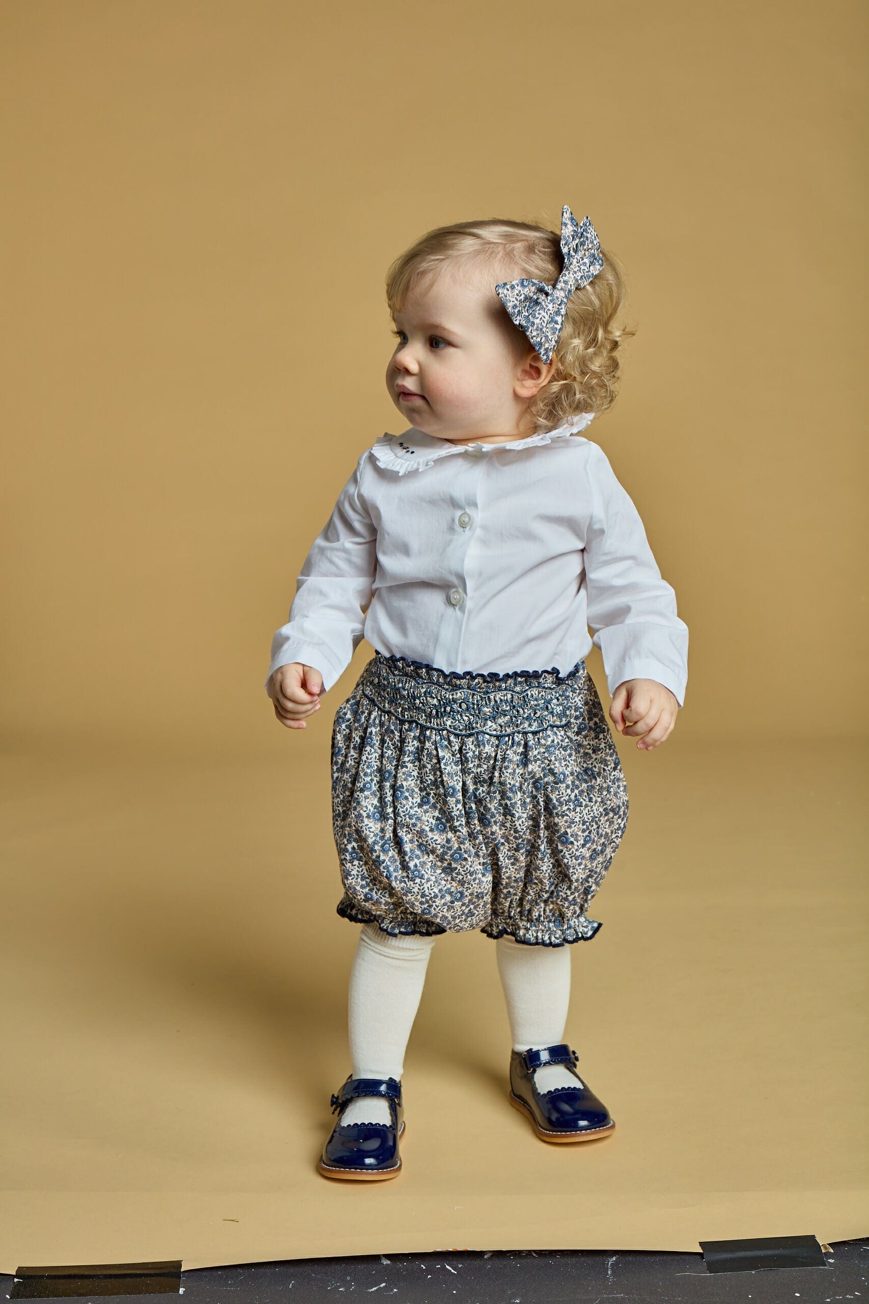Myrtille, bloomer smocké imprimé bleu marine