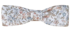 Perle, Clip petit noeud, en Rose nude / Imprimé fleuri bleu ciel - Perle, Small bow clip, in Rose nude / Sky blue floral print