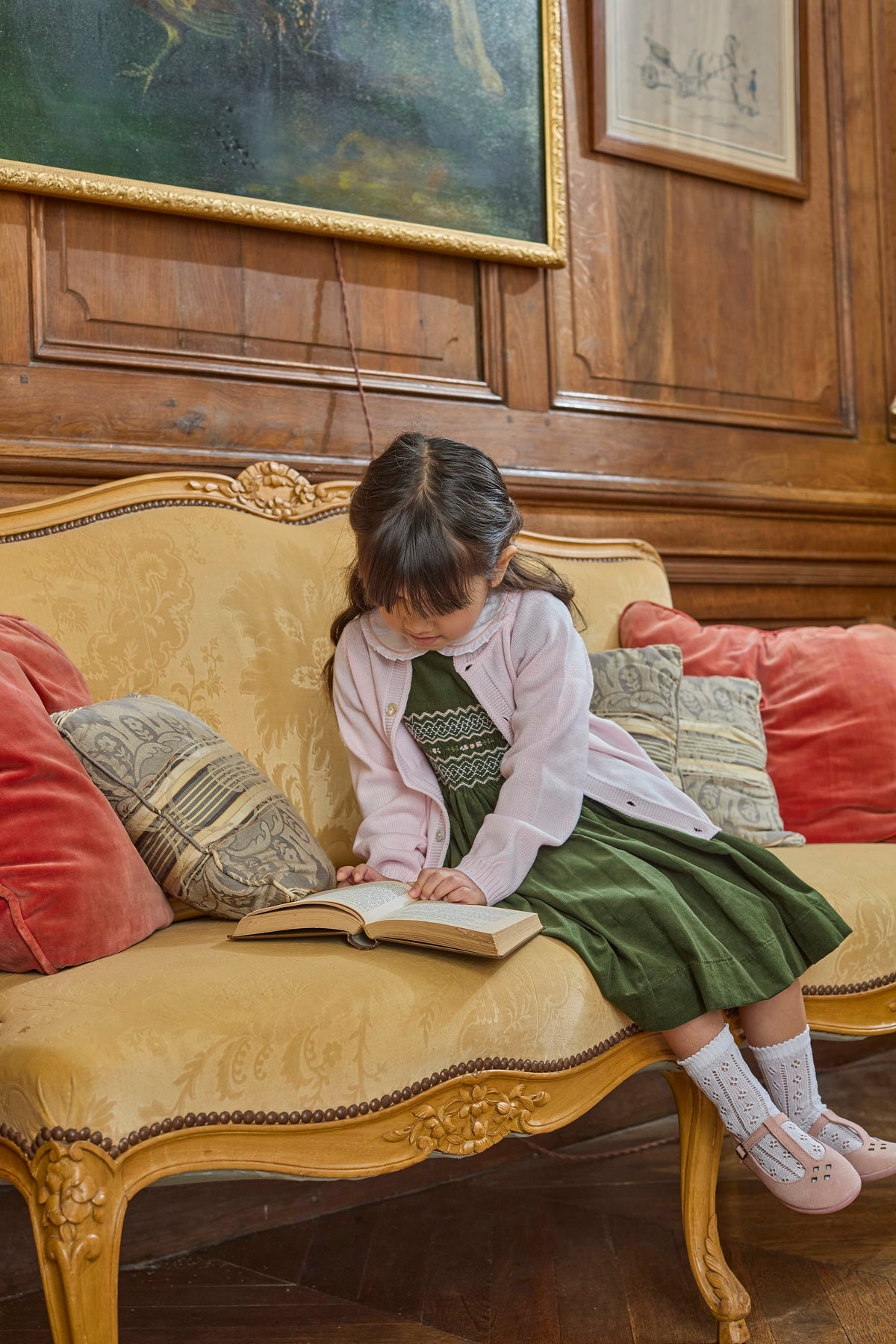 Sybelle MC, Robe smockée pour fille en velours côtelé olive