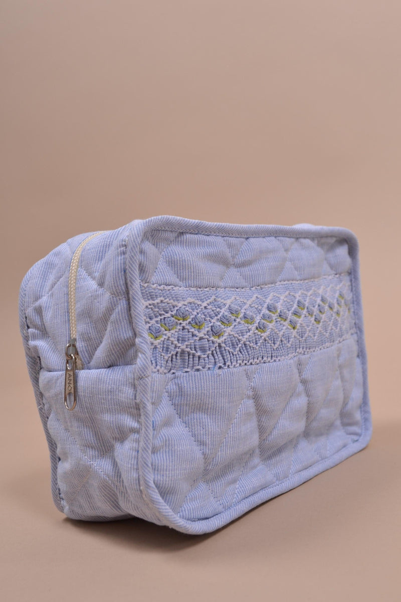 Trousse, Handsmocked toilet bag, in small blue and white stripes 1mm