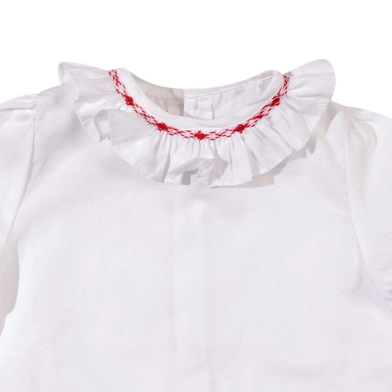 Chemise blanche à manches courtes et col à volants smockés rouges