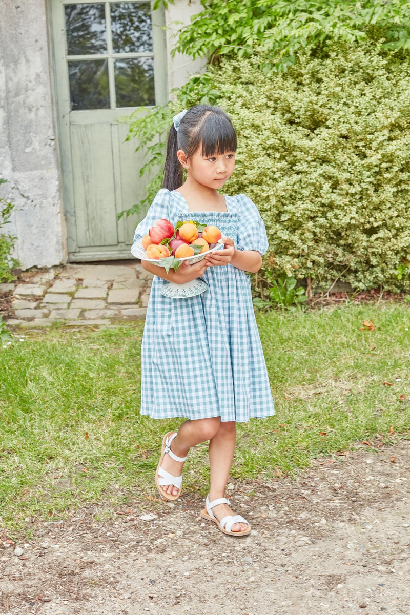 Crocuséa,robe manches courtes bouffantes, encolure carrée et taille smockée, en vichy 10mm vert thym-dress with short puffed sleeves, square neckline and smocked waist, in thyme green 10mm gingham