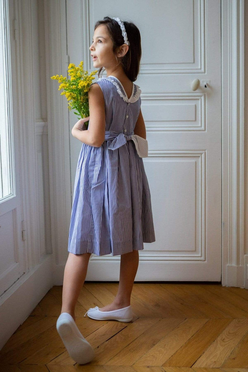 Robe à col volanté pour fille / 4 ans, 5 ans, 6 ans