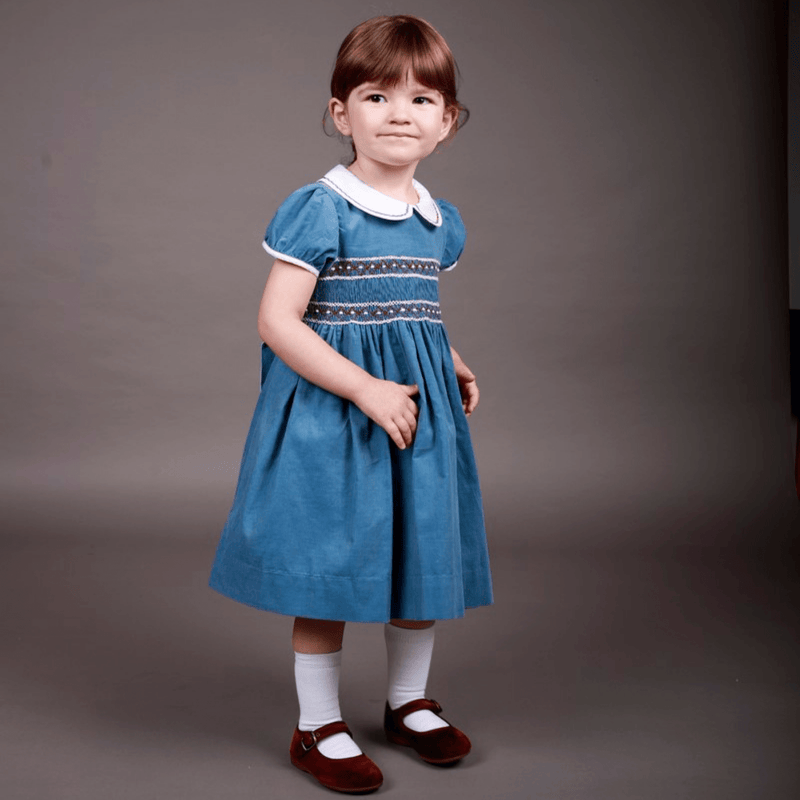 Robe smocké en velours milleraie smocké